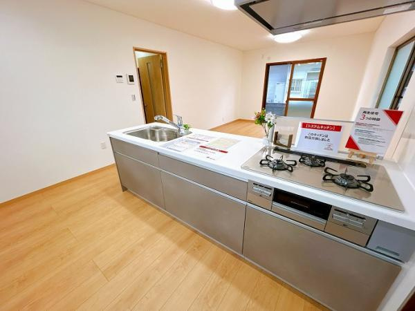 善通寺市木徳町中古戸建のキッチン