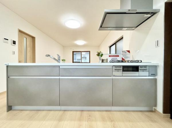 善通寺市木徳町中古戸建のキッチン