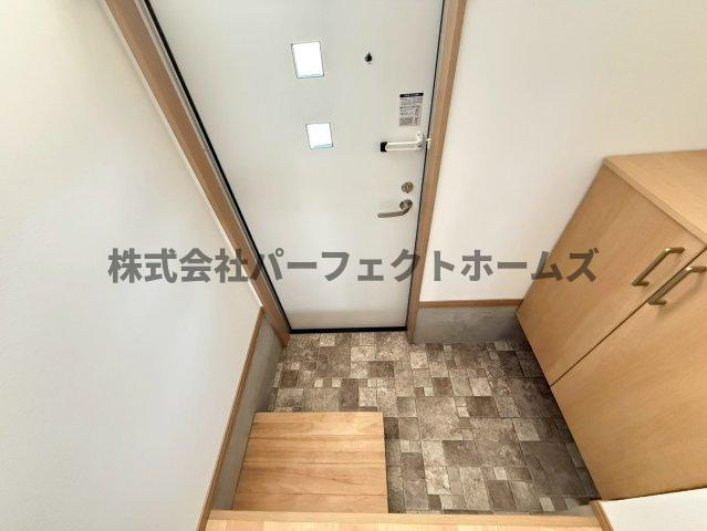 FRONTIER FIELD River Sideの玄関|ゆったりとした玄関です