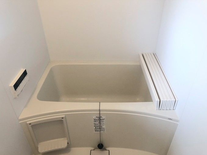 蓮芽ビルの浴室