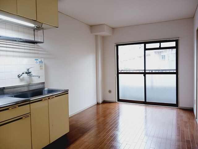 アンティロウブの居間・リビング