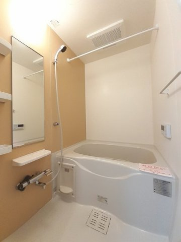 フォーチュンガーデン上道の浴室