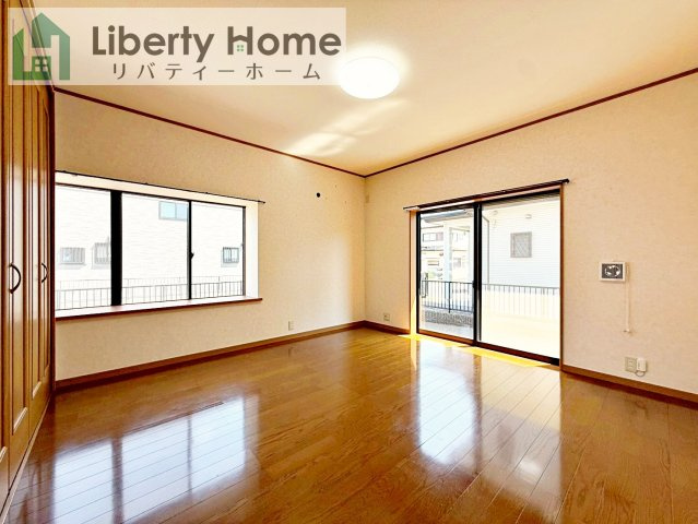 土浦市右籾　中古戸建の寝室