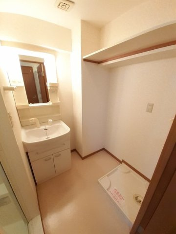 【洗面所】 | エルグレイス大手