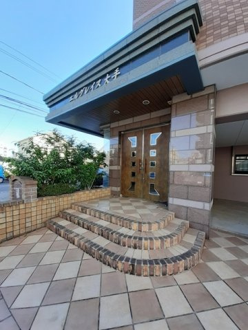 【エントランス】 | エルグレイス大手