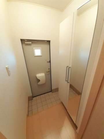 【玄関】 | リバーサイド恵比寿