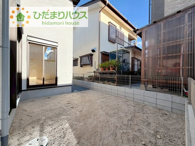 【庭】 | 守谷市松ケ丘5期　新築戸建　2号棟 | 1階の特権☆彡ガーデニングなどが楽しめる専用庭付き!(^^)!