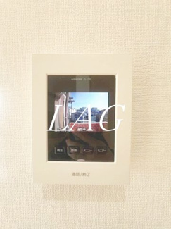 【セキュリティ】 | 中馬込戸建 | モニター付きインターホンです。