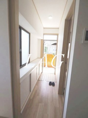 【玄関】 | 中馬込戸建 | 玄関です。