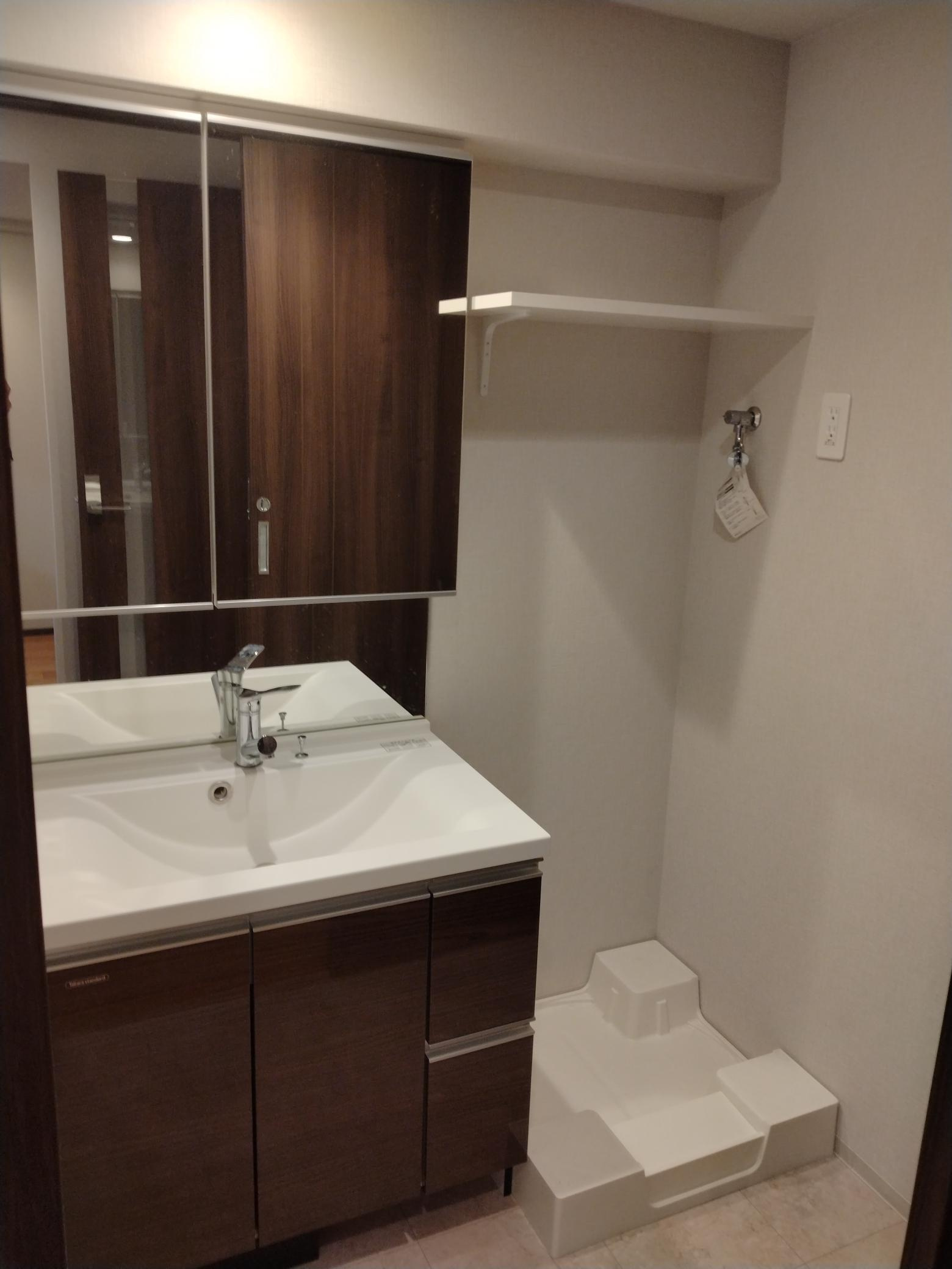 J・ワザック両国の洗面所