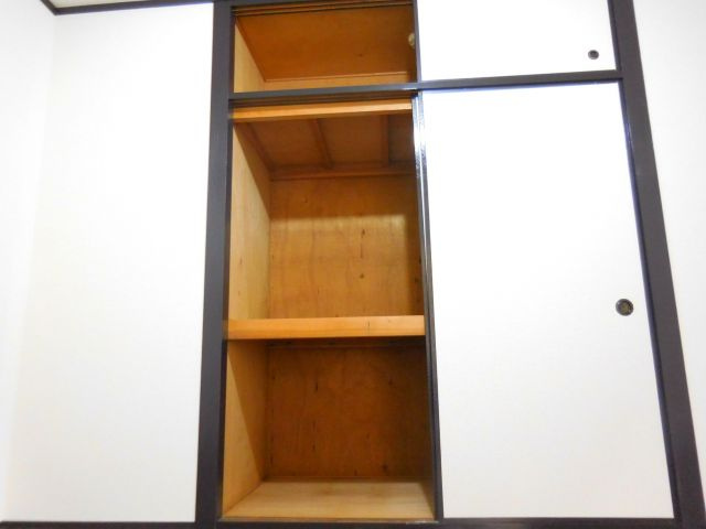 アンビエンテ桜ヶ丘の収納