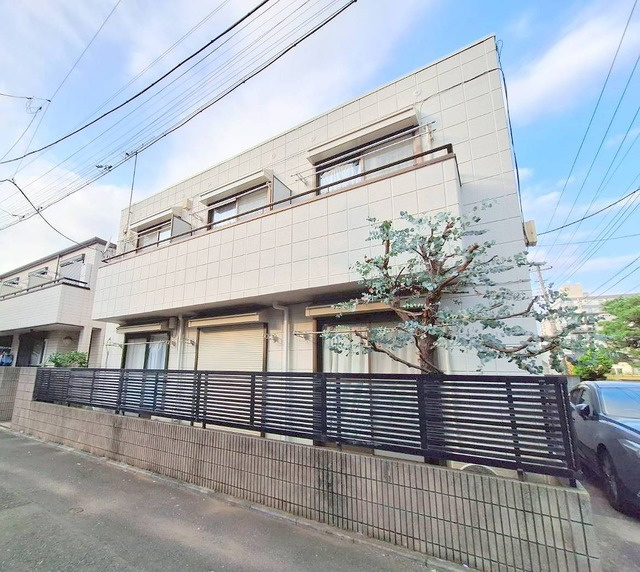 コア・ハニーのエントランス