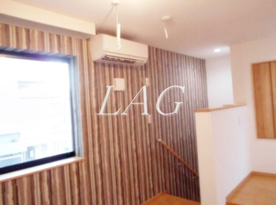 【居間・リビング】 | クレスト練馬春日町 | 洋室のお部屋です。