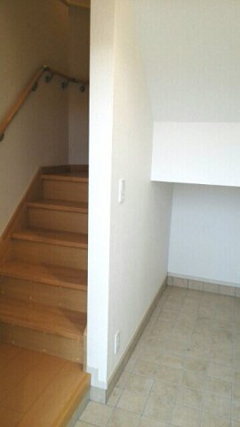 カレントレジデンス女池Ⅰの玄関