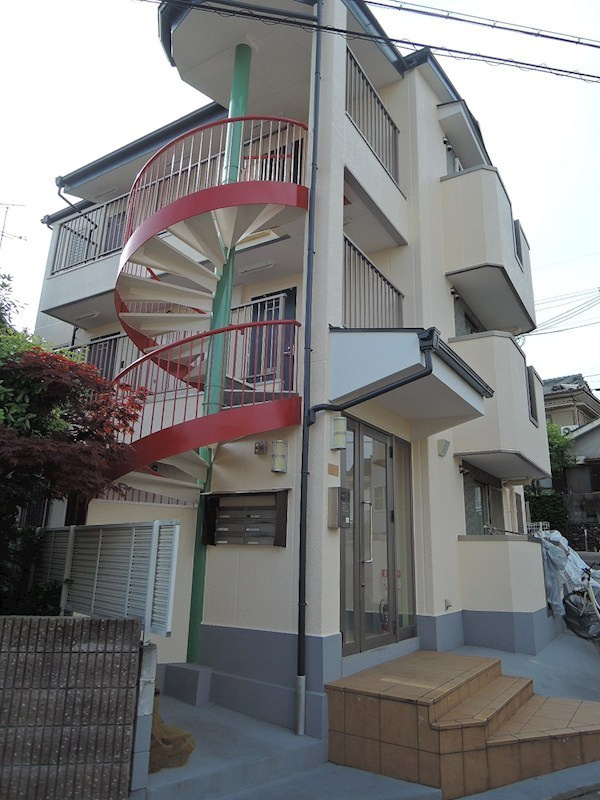 ブライトストーン太秦