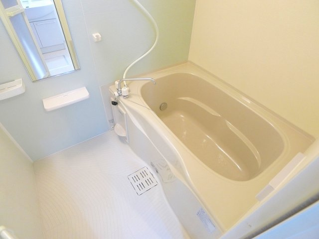 アリエッタ　ハイム　Ｂの浴室