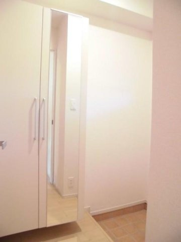 グラン　ルーチェの玄関