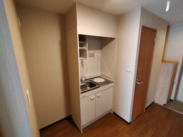 1口コンロ付きのシンプルなキッチンです！