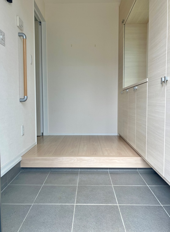 片倉町戸建のロビー