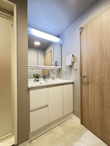 【独立洗面台】