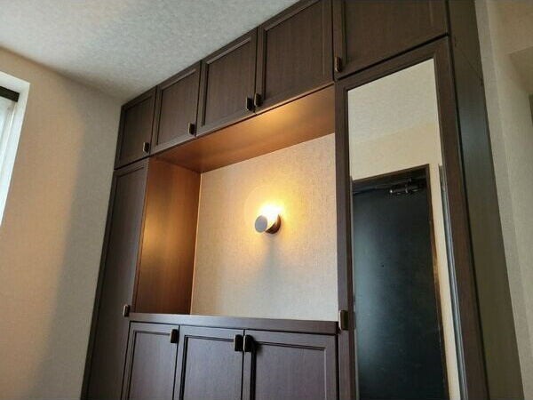 ロイヤルパレス上杉の玄関