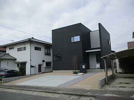 西区山田新町１丁目の外観