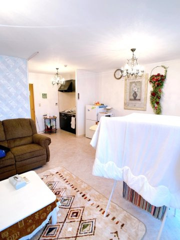 【居間・リビング】 | □■箱根エグゼクティブコート■□ | 約15.9帖のゆとりのLDK♪