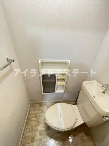 パークサイド駒沢A棟　駒沢公園徒歩圏内　駒澤大学徒歩圏内　3方角部屋のトイレ