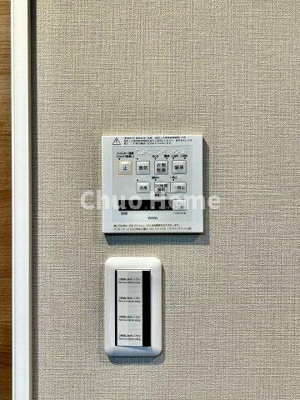 【内装】 | ダイアパレス猿江恩賜公園 | 【浴室乾燥機】暖房・冷風・換気・乾燥が可能です。毎日を快適に過ごせるうれしい機能が揃っています。雨の日の洗濯物も安心です。