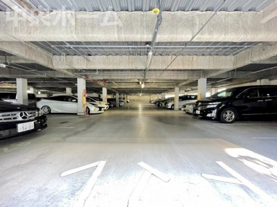 【駐車場】 | ダイアパレス猿江恩賜公園 | 【敷地内駐車場】最新の空き状況や費用などの詳細は担当スタッフまでお問い合わせください。