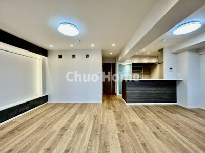 【居間・リビング】 | ダイアパレス猿江恩賜公園 | 【居間・リビング】「ＬＤＫは家族団らんをデザイン」広いＬＤＫでは家族が集まり一緒の時間を過ごせる工夫がされております。何気ない一日の当たり前のひとコマがいつか一生の宝物になります