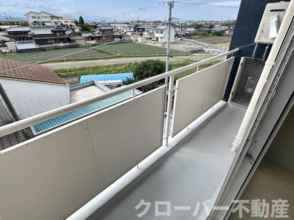 ビレッジハウス柞田2号棟のバルコニー|モデルルームの写真です