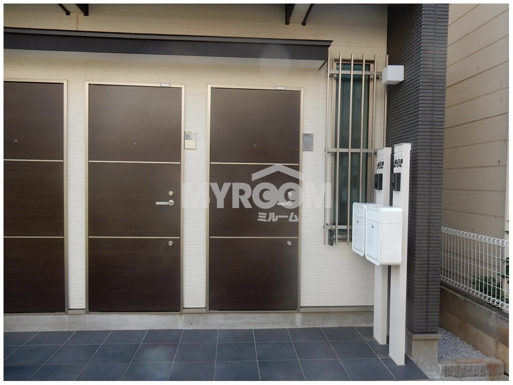 ジュネス雑司が谷のエントランス|エントランス