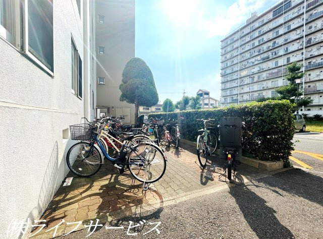 【その他共用部分】 | 新北野コーポＢ棟 | 駐輪場