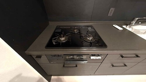 ライオンズシティ西新宿のキッチン|ガスコンロ　※2024年1月撮影