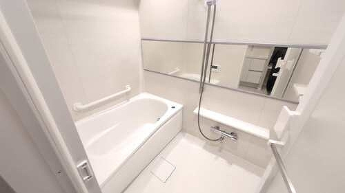 ライオンズシティ西新宿の浴室|浴室　※2024年1月撮影