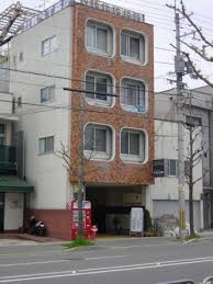 サンプラザの外観