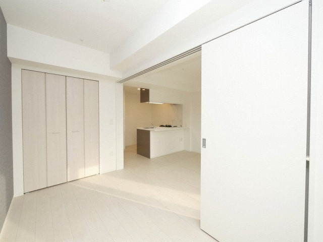 Dimus新大阪の洋室