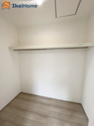 神戸市西区樫野台6丁目　A号棟　新築戸建の収納|【ホームページに現地動画掲載中】●年中無休：当日予約可●便利なウォークインクローゼットも完備！