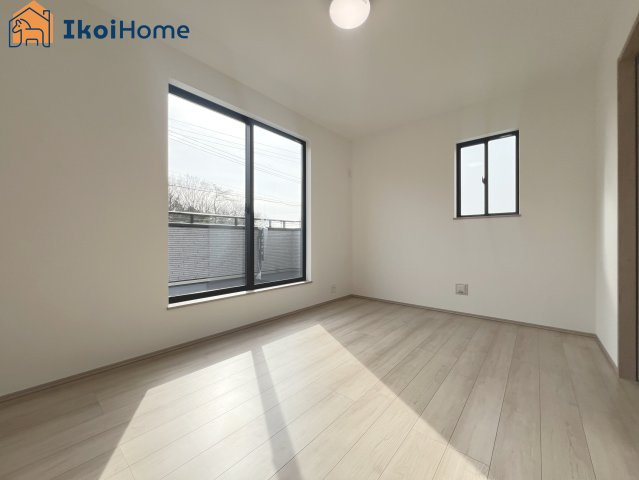 神戸市西区樫野台6丁目　A号棟　新築戸建のその他|【ホームページに現地動画掲載中】●年中無休：当日予約可●カーテン・カーテンレールが付いていません。