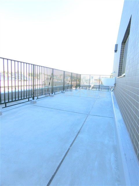 シルベーヌ池上のバルコニー|ルーフバルコニー