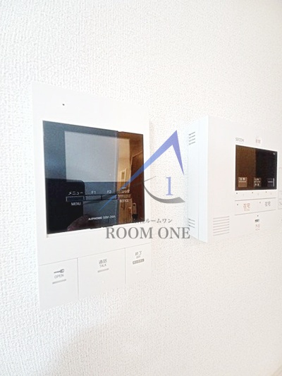 ルナ　アウローラのセキュリティ|モニター付きインターホンです。