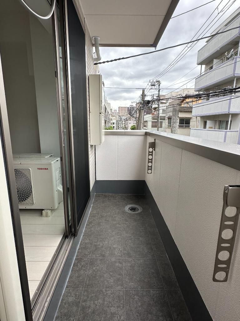 HIROAD大島(ハイロード大島)のバルコニー