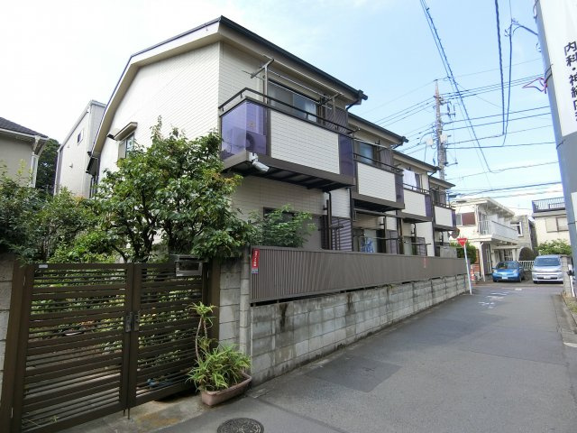 プティー山王の外観