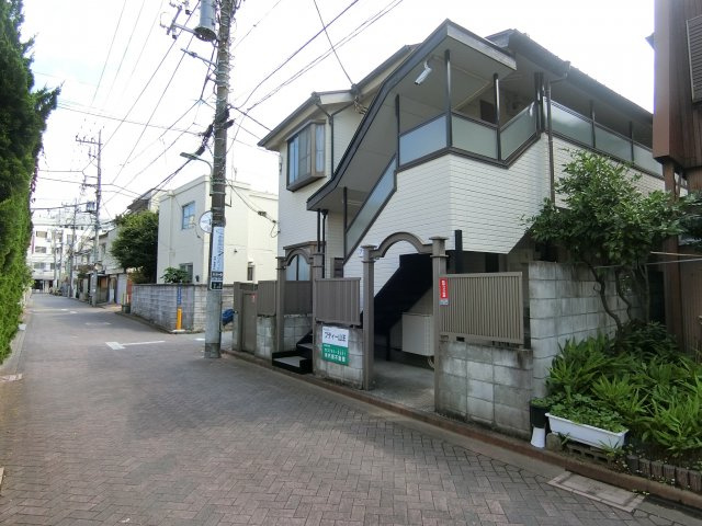 プティー山王の外観