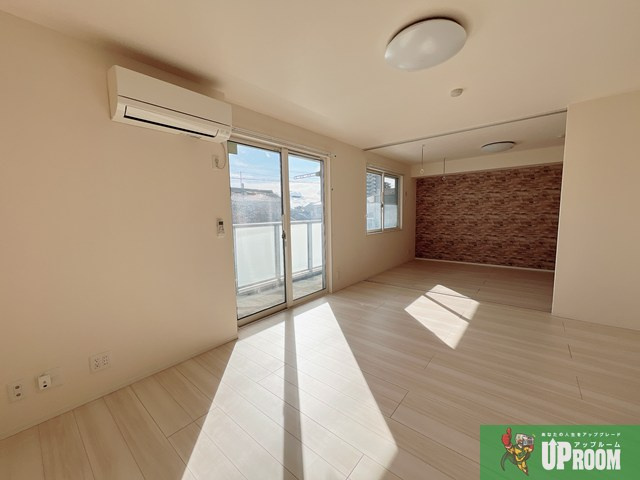 グランディールの居間・リビング