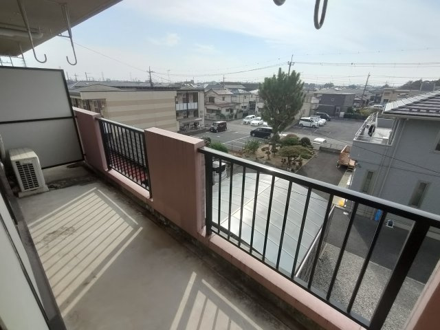 【バルコニー】 | グランパレスイマージュ | バルコニー付きです