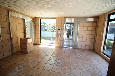 【エントランス】 | サンヴィラージュ三鷹