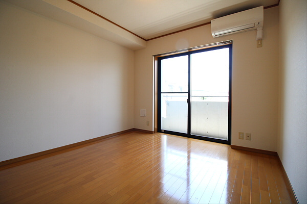 【寝室】 | サンヴィラージュ三鷹