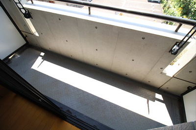 【バルコニー】 | サンヴィラージュ三鷹